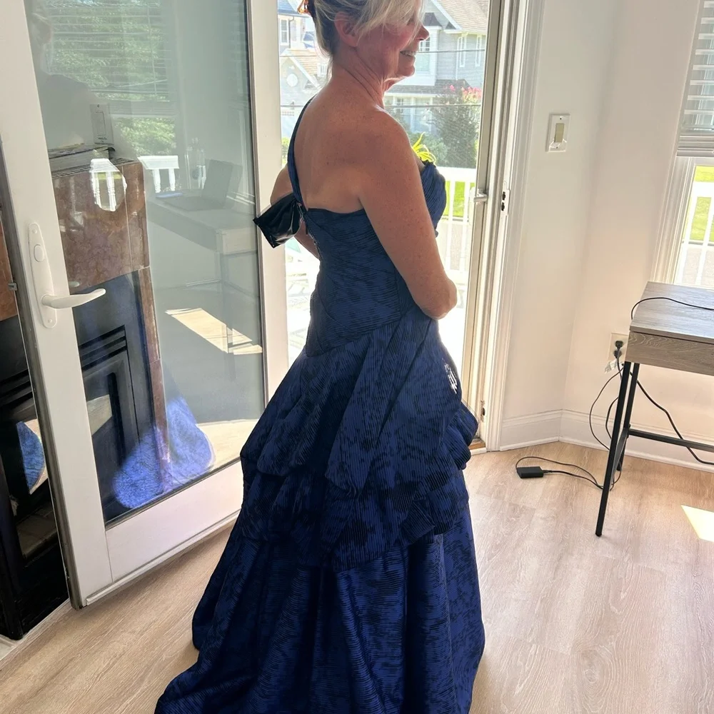Monique Lhuillier Royal Blue One-Shoulder Evening Gown - Picture 7 of 7